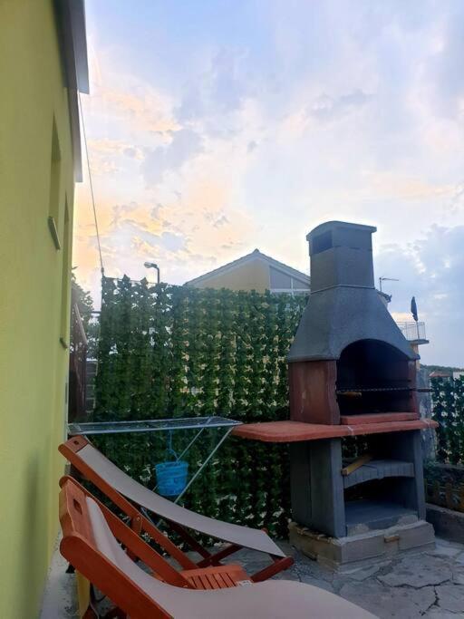 Studio Apartman Barbeta เกรบัชติซา ภายนอก รูปภาพ